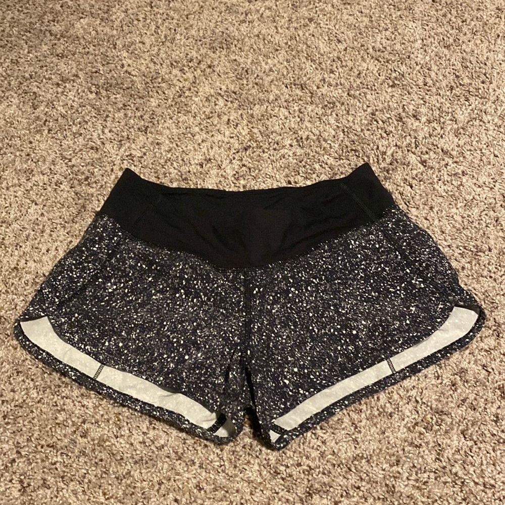 Lululemon shorts size 2